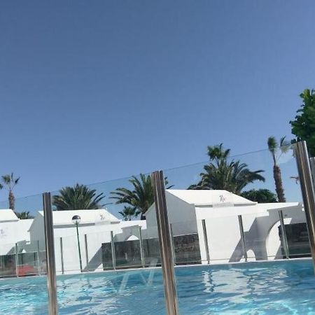 Las Gaviotas Apartments Corralejo Eksteriør billede